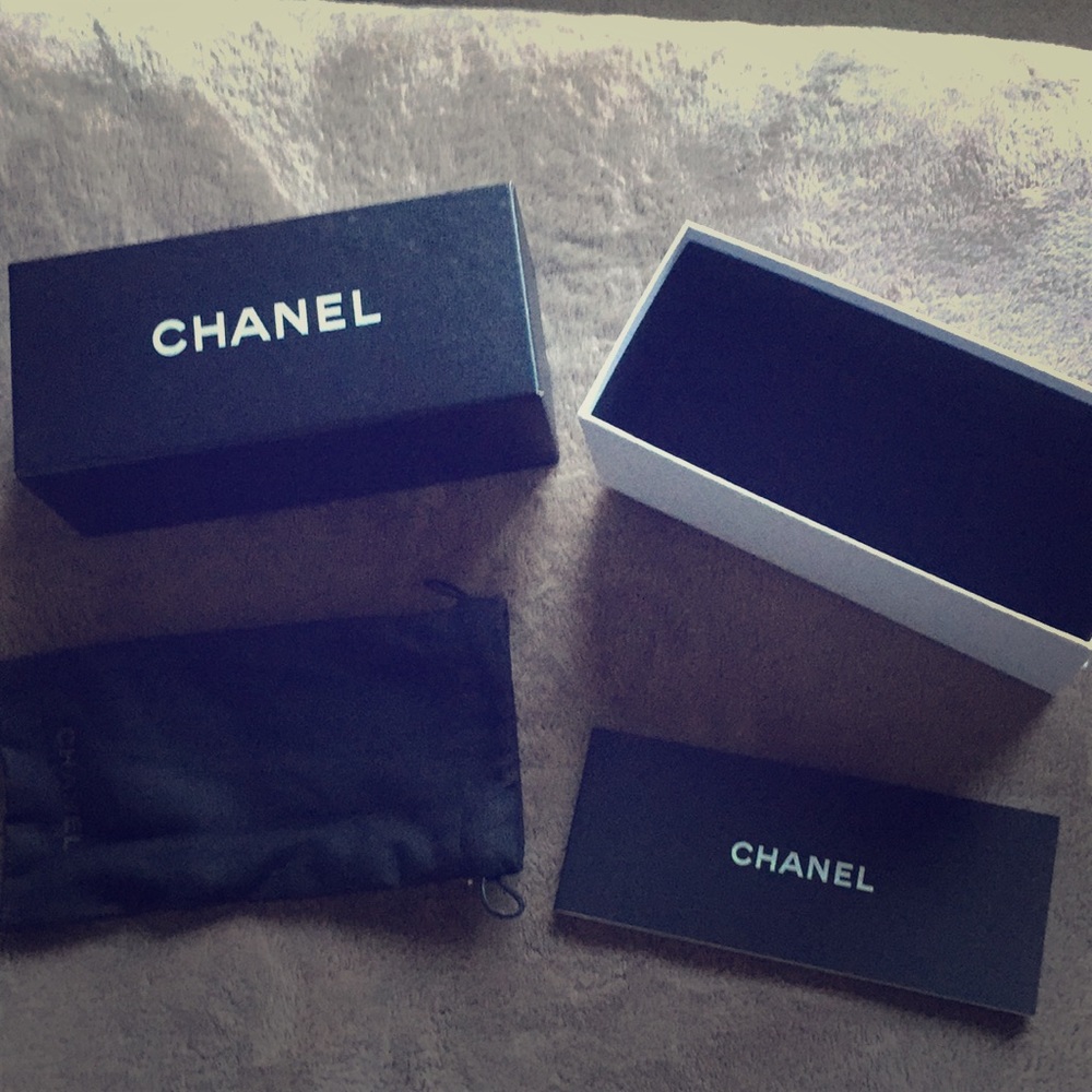 Chanel Box
